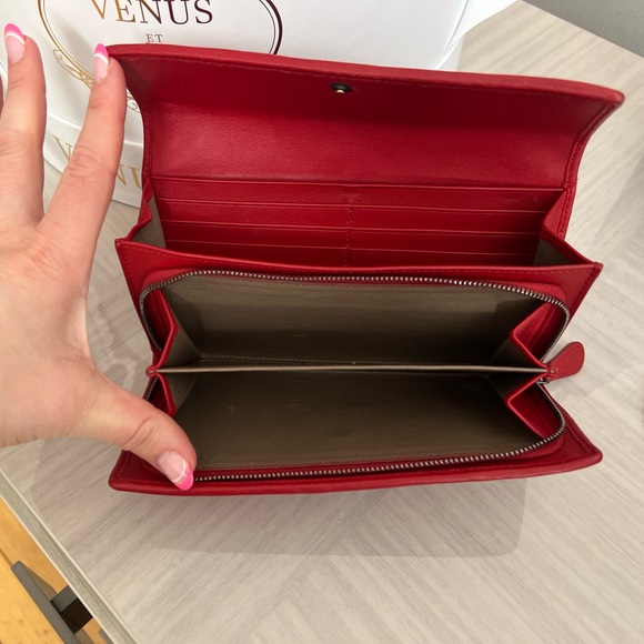 Bottega Veneta Wallet - Picture 5 of 14